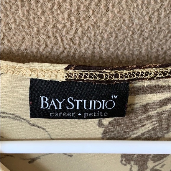 Blouse - Picture 2 of 3